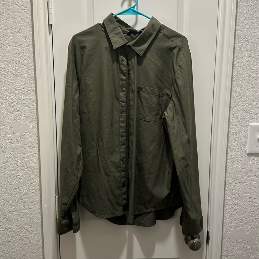 Kuiu men’s basecamp button down